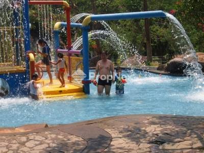 Rumah Villa Full Furnish Besar Taman Dayu Prigen Pasuruan — foto 2