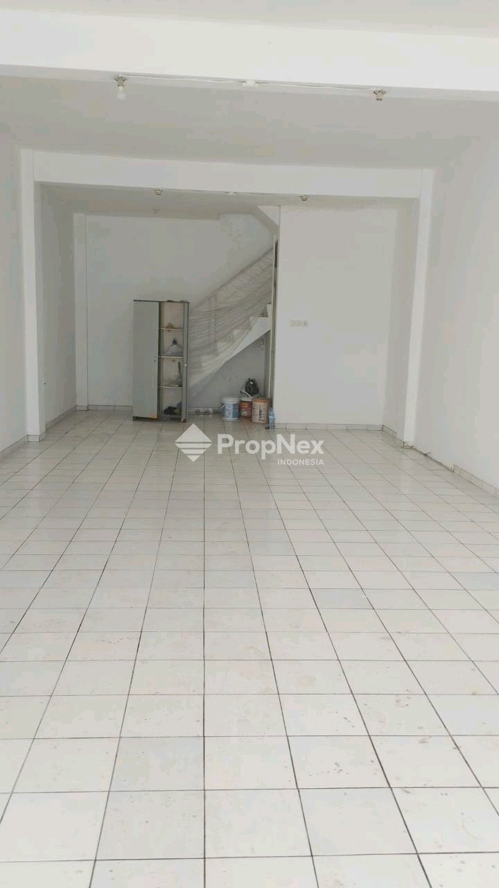 Ruko 2 Lantai 2 unit jejer 0 Raya A.Yani Utara Malang — foto 4