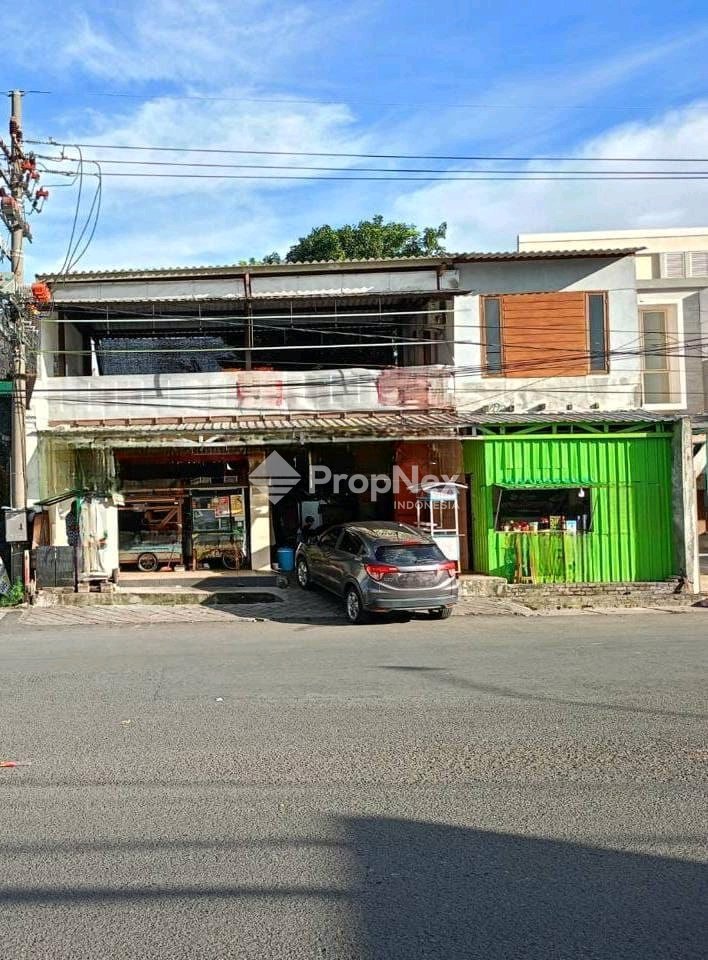 HITUNG TANAH, RUMAH USAHA RAYA PANDUGO, ROW 4 MOBIL