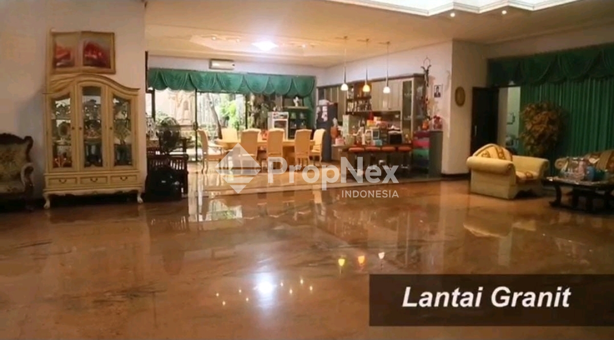 DIJUAL RUMAH MEWAH MARGOREJO — foto 6