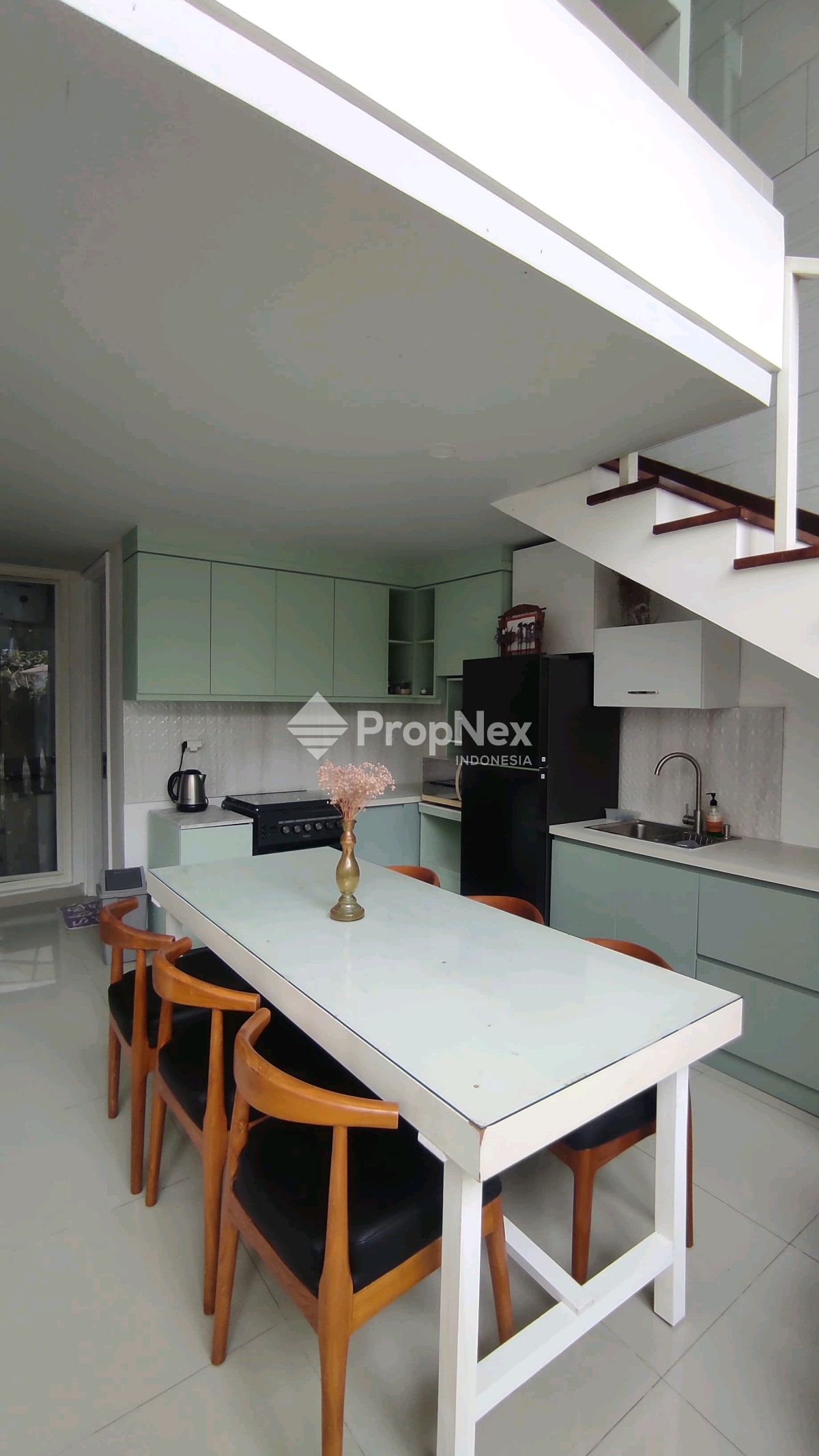 Villa 2 Lantai area Uluwatu siap huni — foto 4