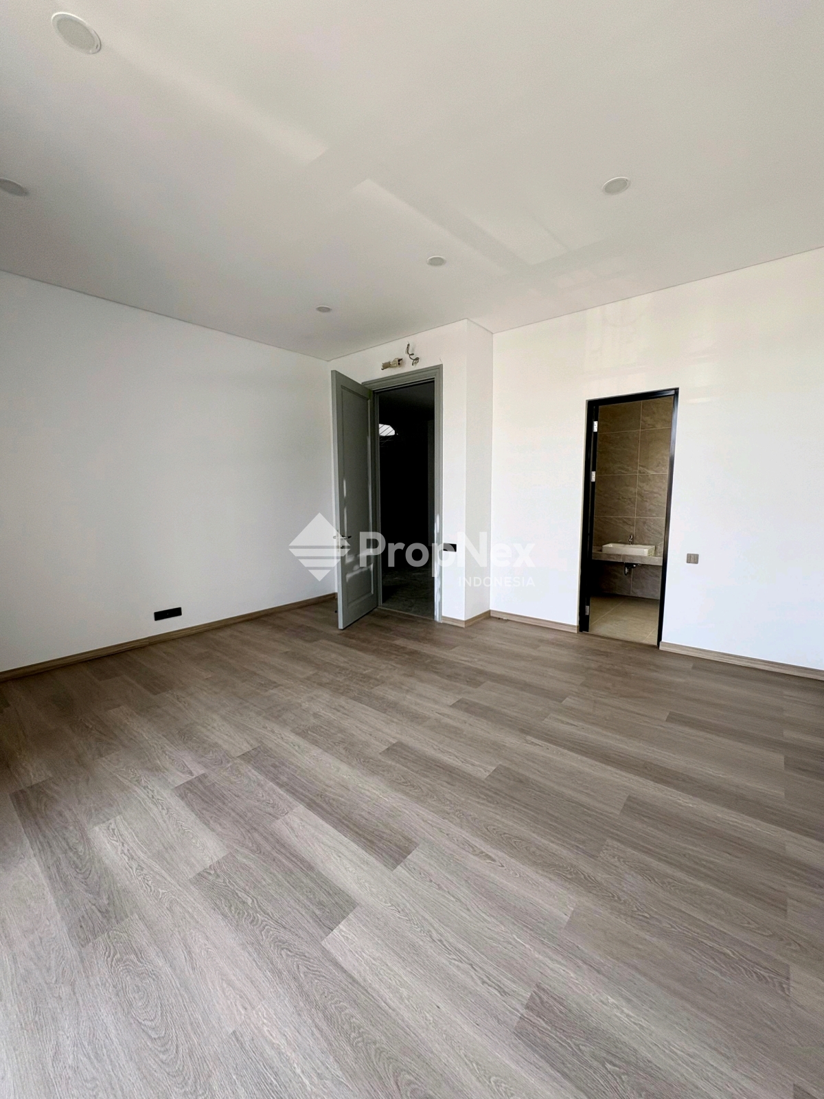 Rumah Baru Villa Taman Telaga Citraland — foto 7
