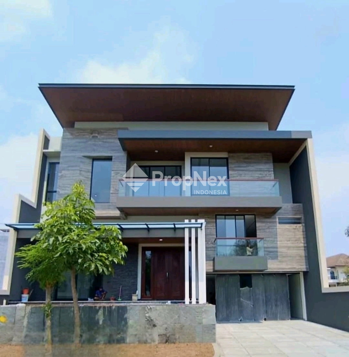 Pakuwon Indah Lisbon Rumah Baru Gress