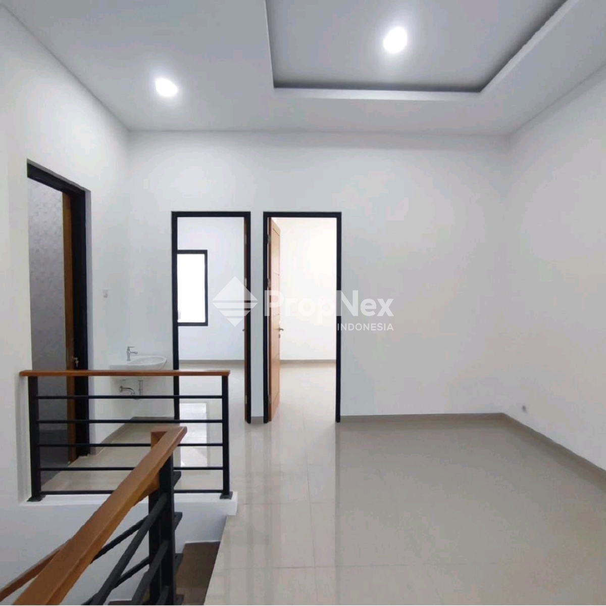 Rumah Baru Klampis Semolo — foto 5