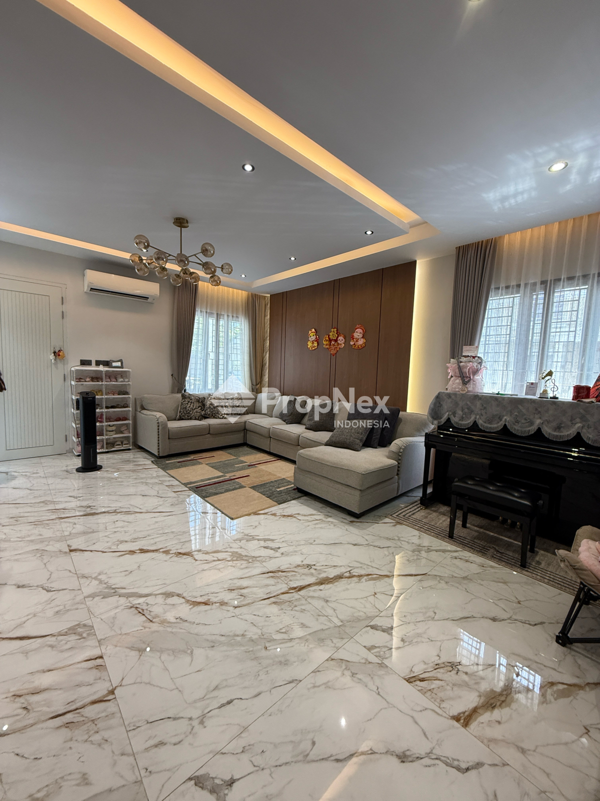 DIJUAL RUMAH CANTIK FULLY FURNISH MONDE SIGNATURE — foto 2