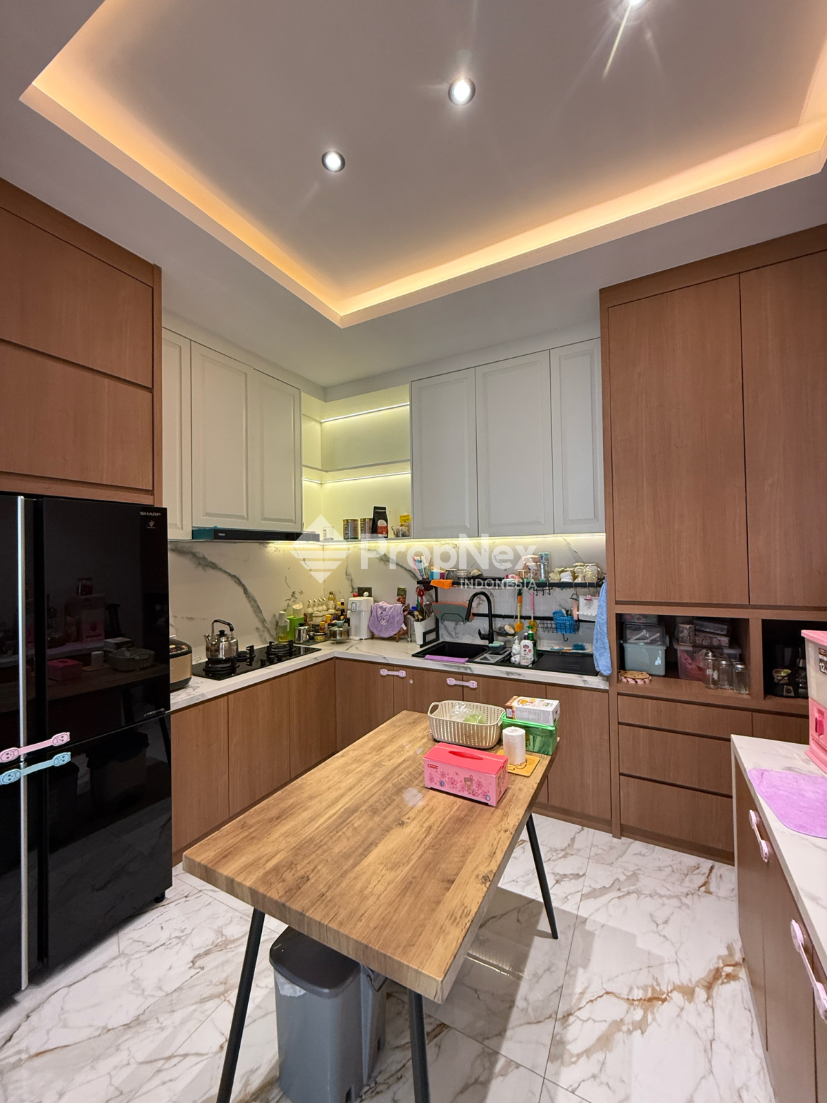 DIJUAL RUMAH CANTIK FULLY FURNISH MONDE SIGNATURE — foto 4