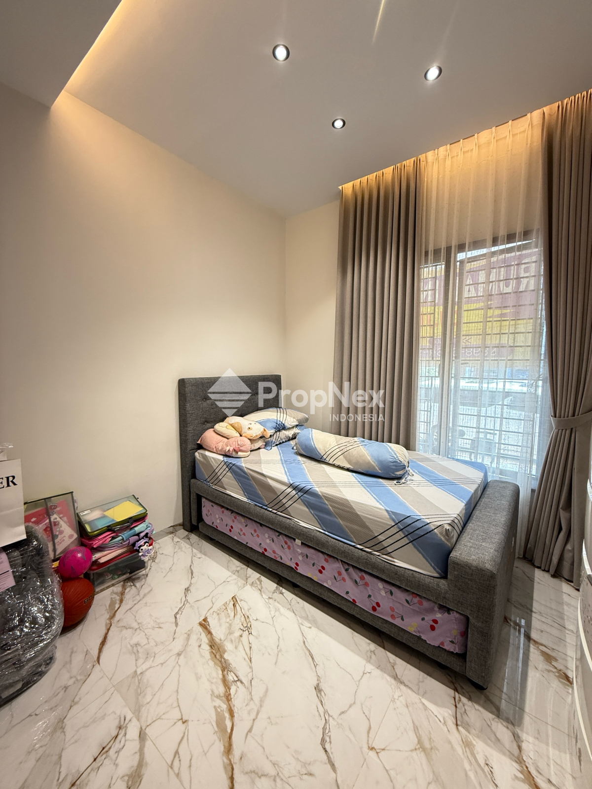 DIJUAL RUMAH CANTIK FULLY FURNISH MONDE SIGNATURE — foto 5