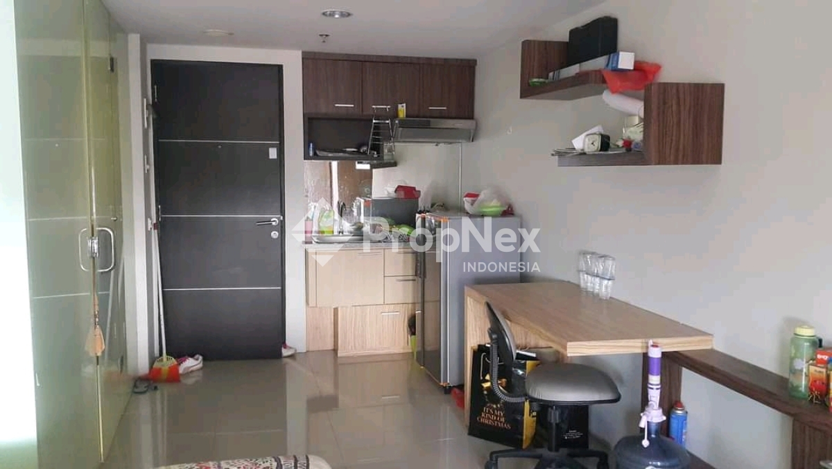 Apartemen The Square Surabaya
