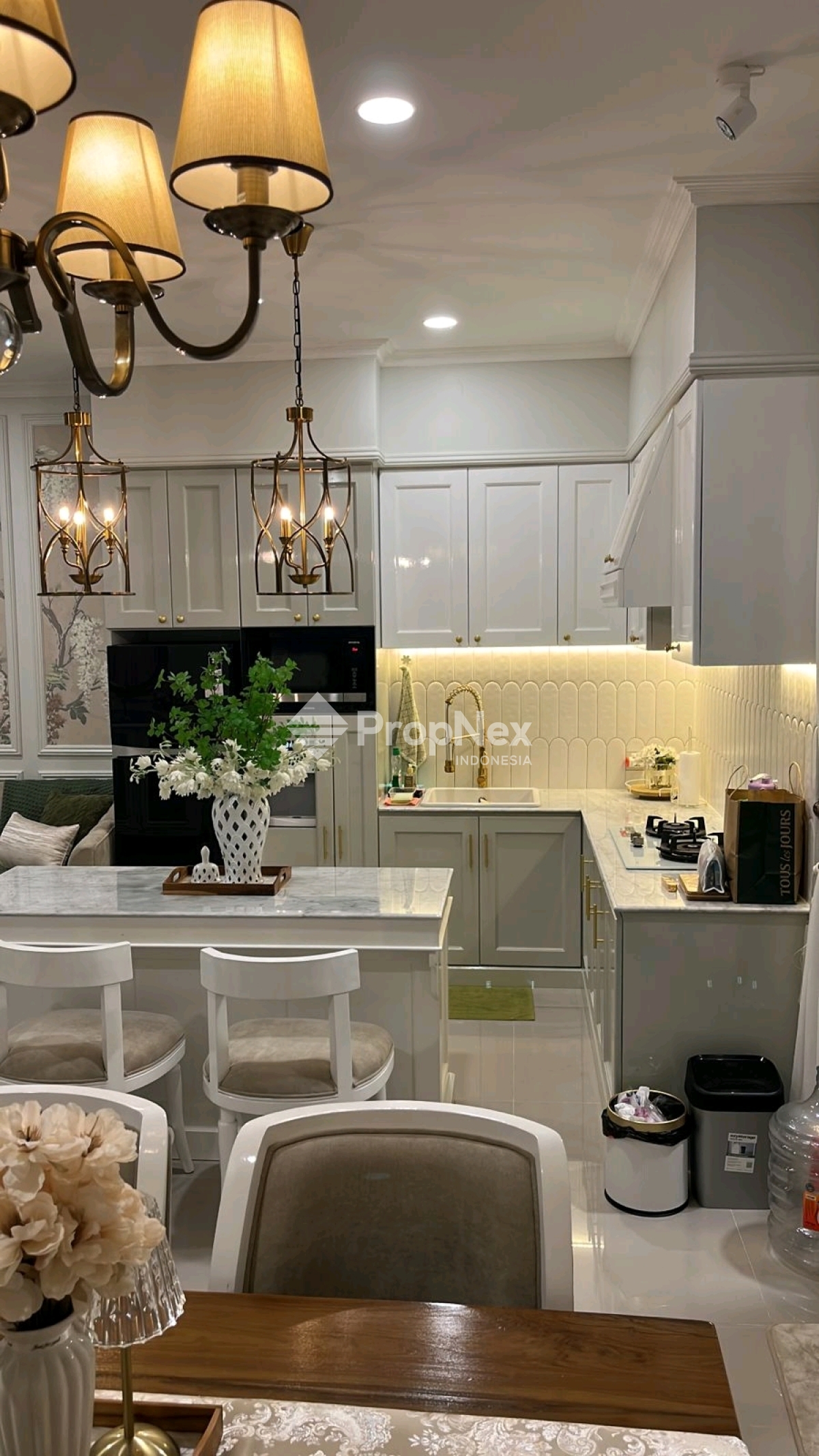 Leonora Summarecon furnished interior cantik