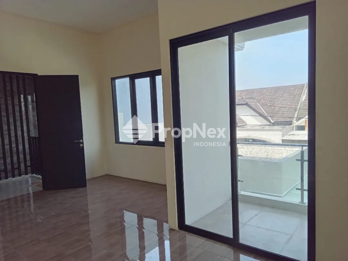 Rumah Baru Minimalis Pondok Mutiara — foto 9