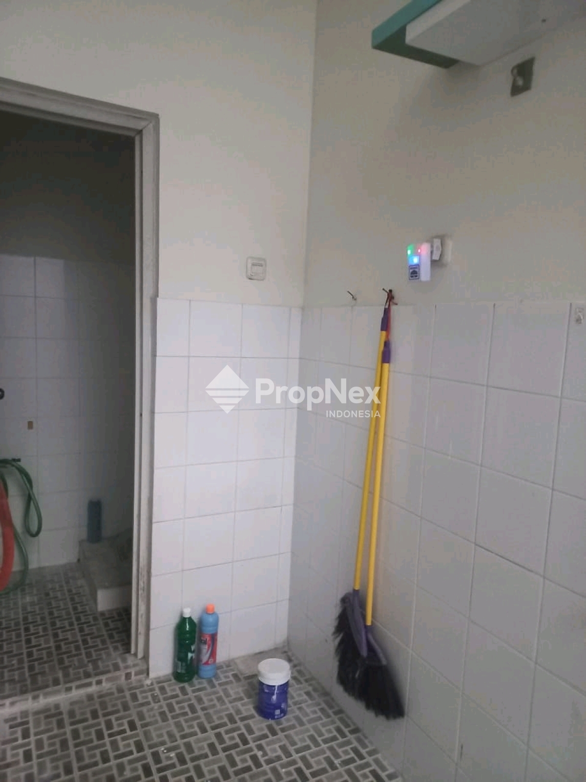 DIKONTRAKKAN RUMAH FURNISH CITRA GARDEN SIDOARJO — foto 7