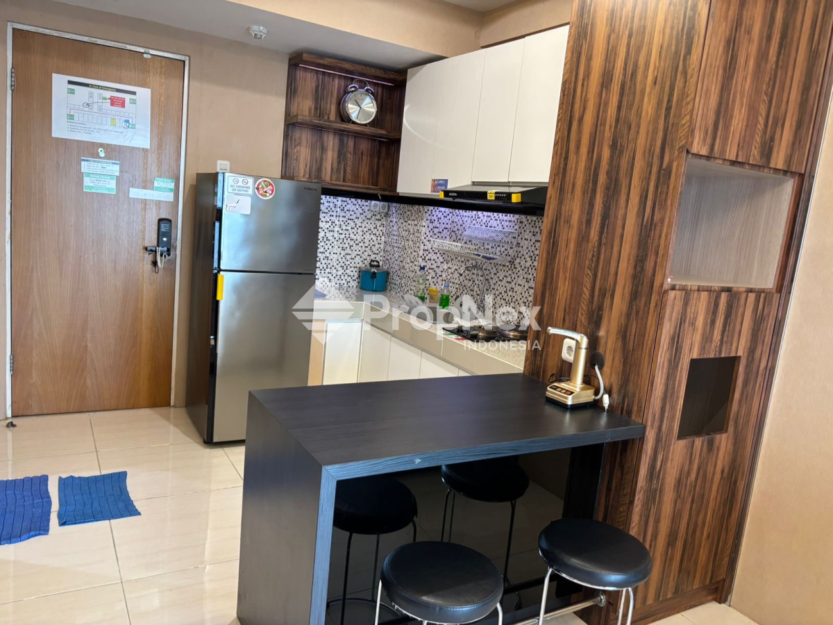 Disewakan Apartemen Puncak Bukit Golf 2BR Full Furnish LT28 View City — foto 3