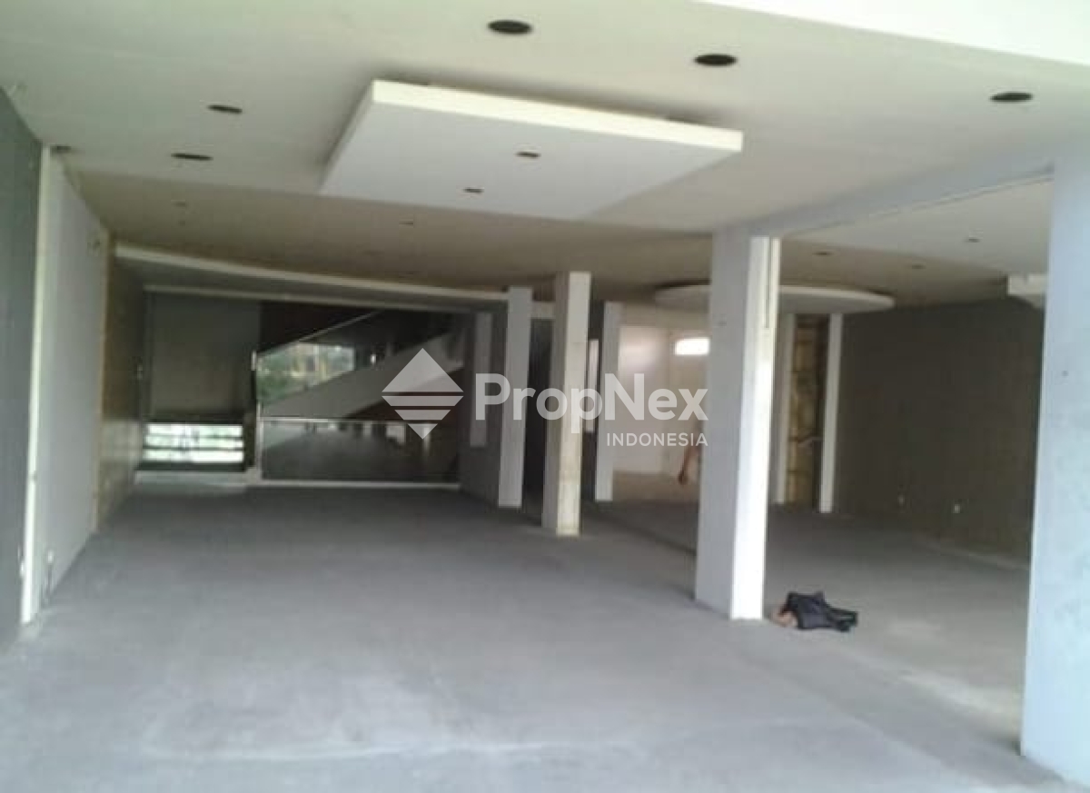 Ruko 3 Lantai Bagus di Ngagel Jaya Selatan Lokasi Strategis — foto 2