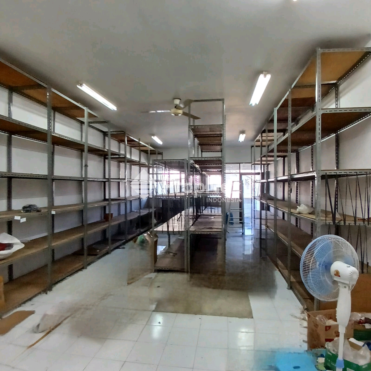 Pertokoan Wisma Gemini Gembong
