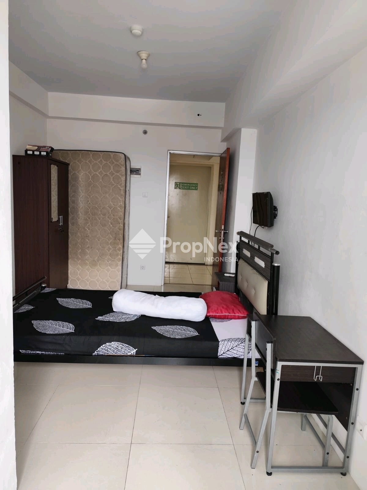 Apartemen Gunawangsa Tidar 1BR — foto 2