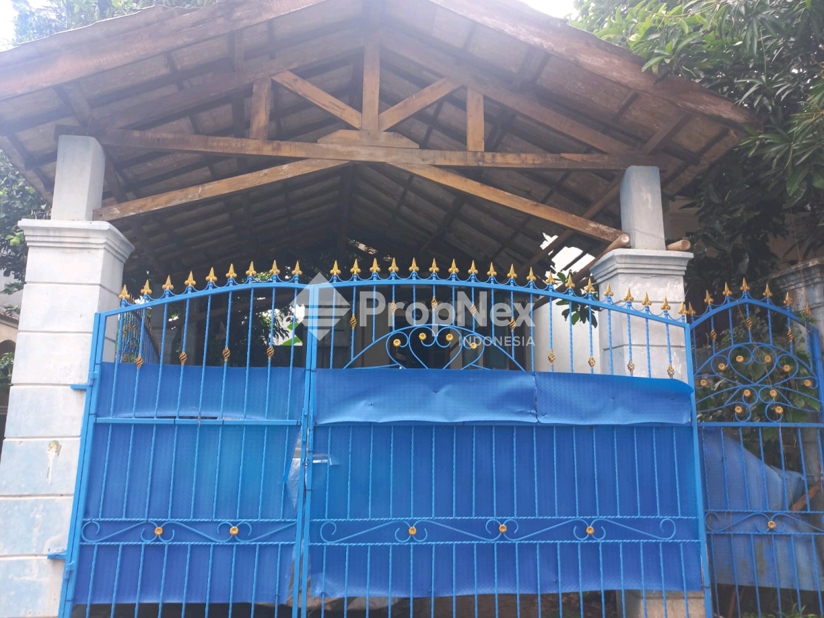 Rumah 1.5 Lantai Hook Bumi Sawangan Indah Depok Jawa Barat