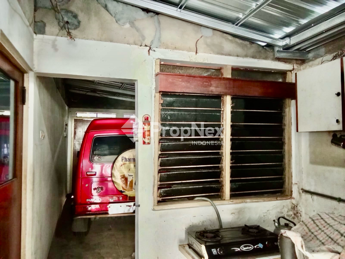 DIJUAL RUMAH DARMO PERMAI SELATAN 1 LANTAI DEKAT PAKUWON MALL — foto 3