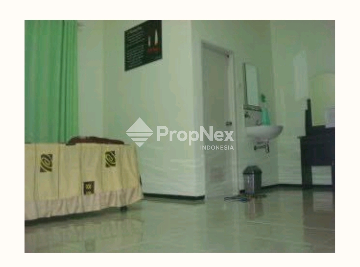 villa di abdul gani atas batu dkt jatim park, museum angkut — foto 2