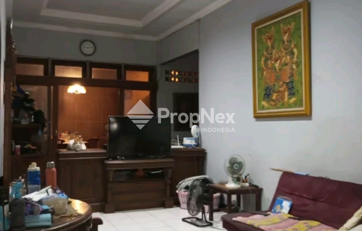 JUAL CEPAT BABATAN PILANG 2LANTAI WIYUNG DKT ROYAL RESIDENCE WBM — foto 2
