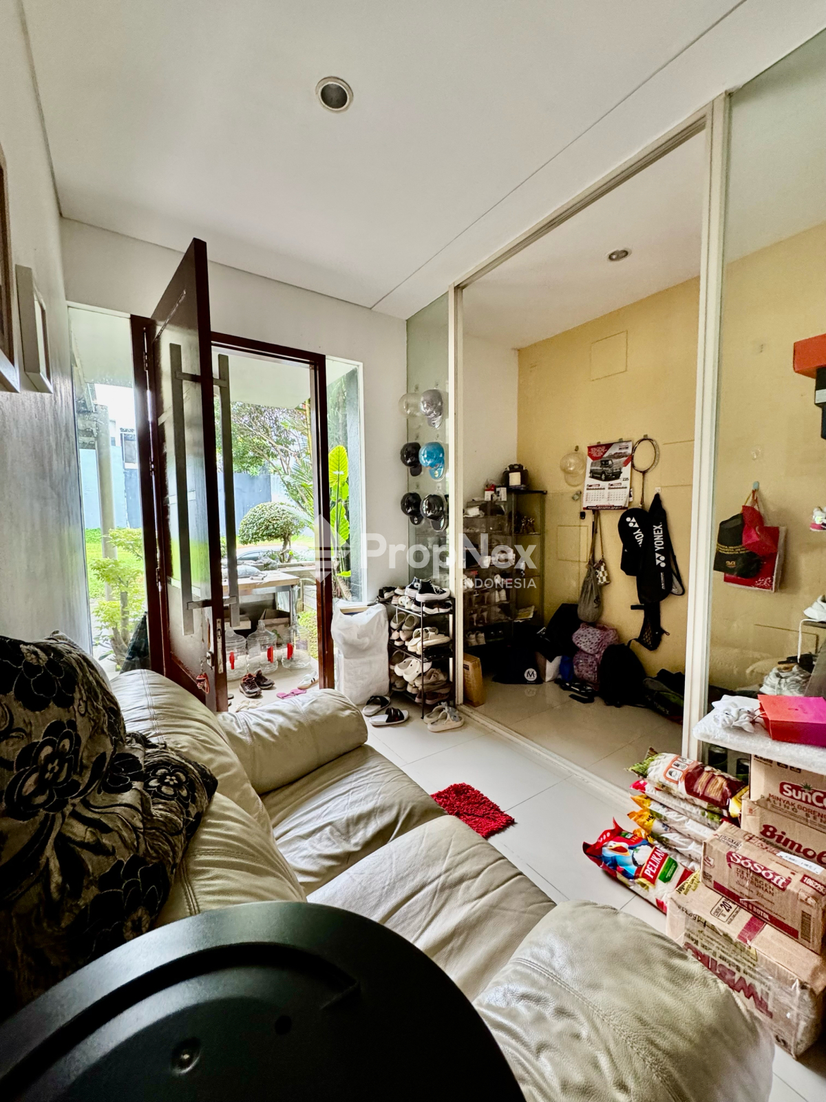 DIJUAL RUMAH EASTWOOD CITRALAND 4KT 2LT DEKAT PASAR MODERN CIPUTRA — foto 4