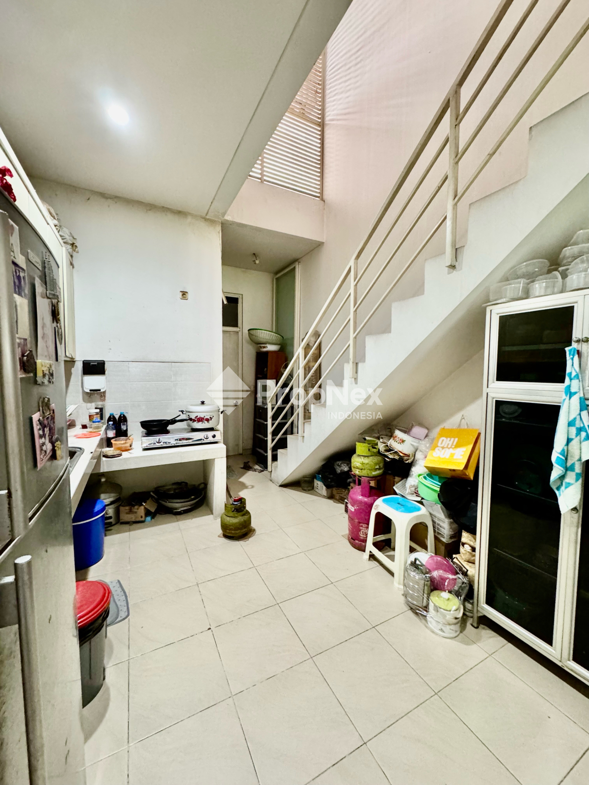 DIJUAL RUMAH EASTWOOD CITRALAND 4KT 2LT DEKAT PASAR MODERN CIPUTRA — foto 5