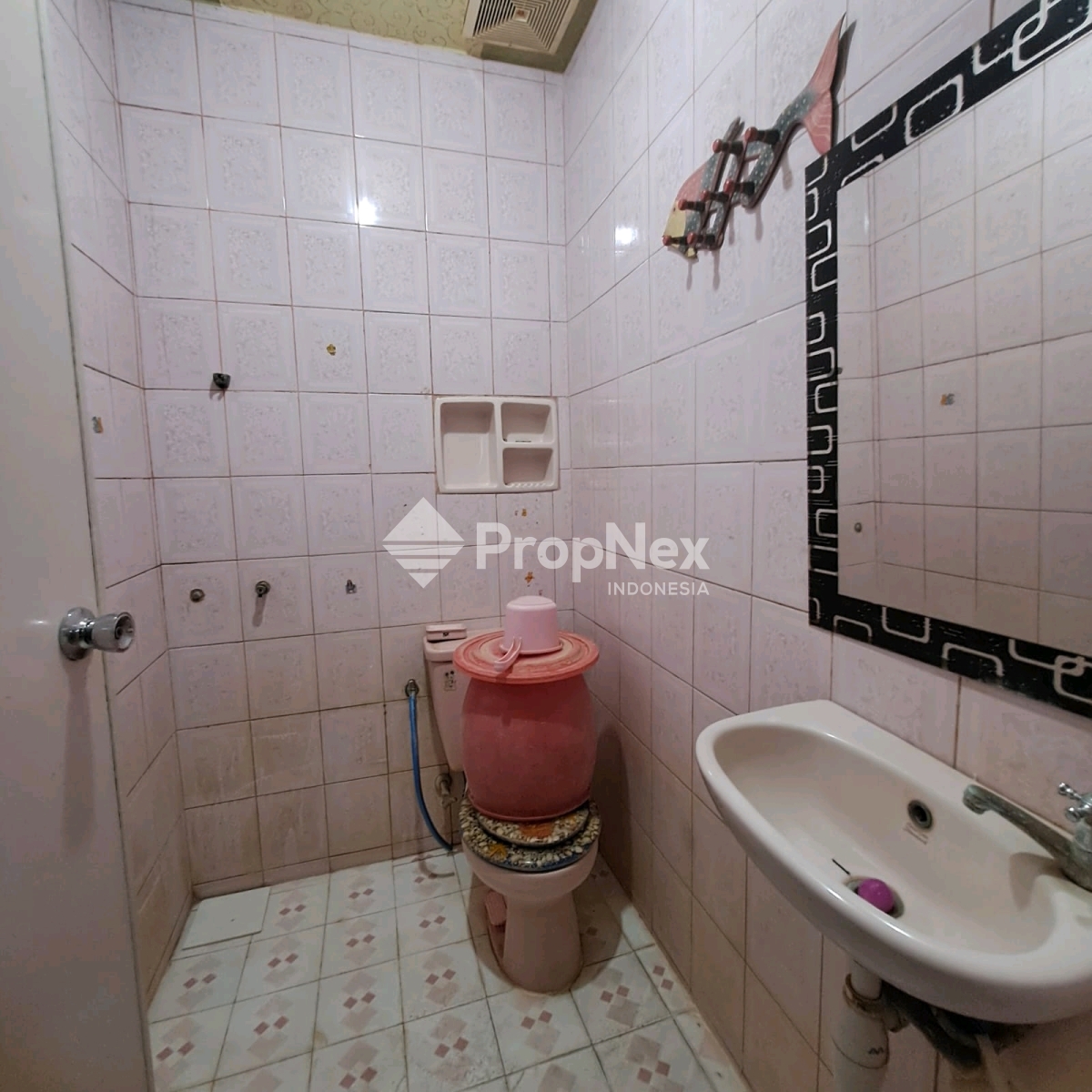 RUMAH NIRWANA 1LT SIAP HUNI — foto 7