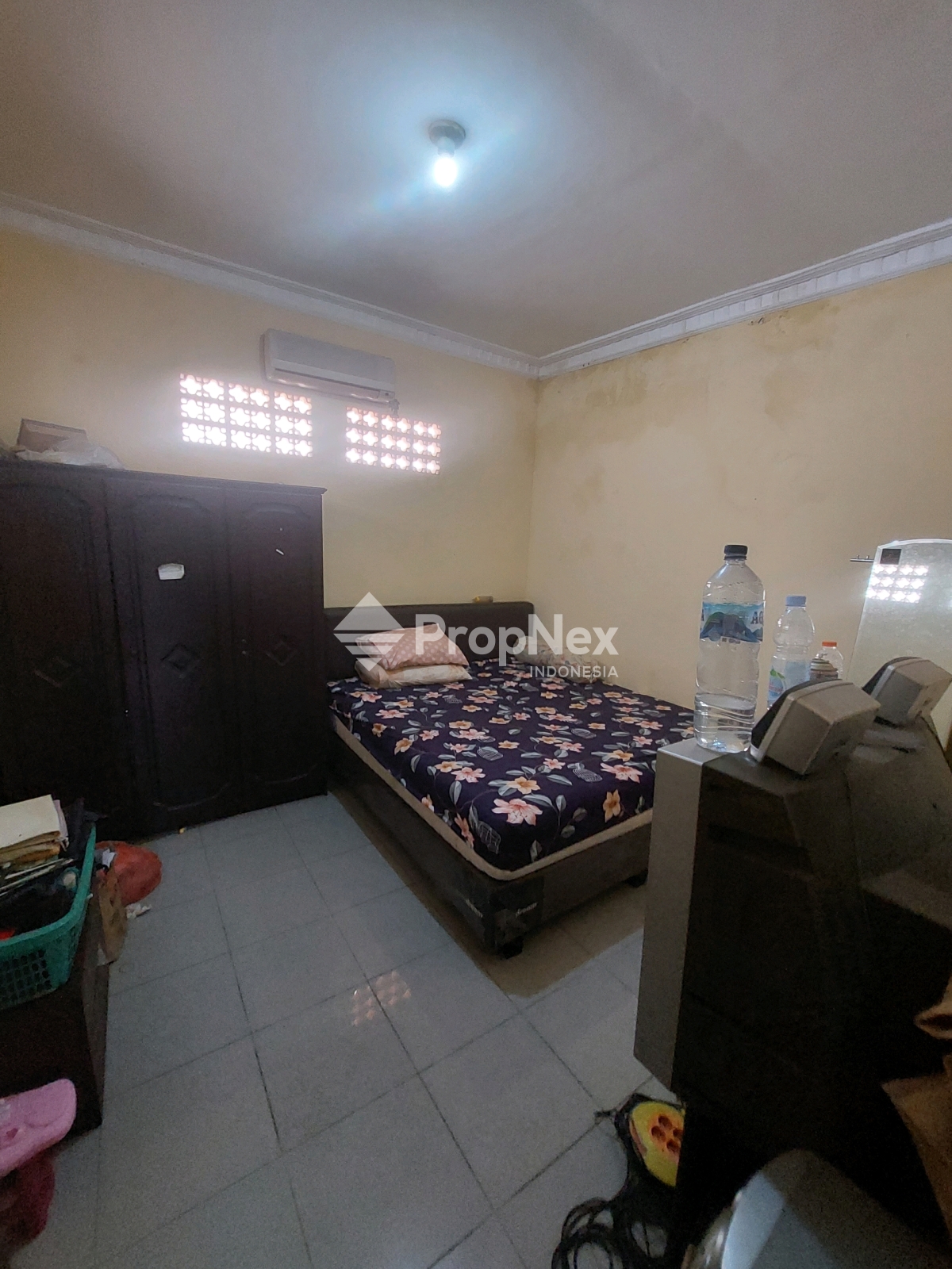 JUAL CEPAT RUMAH SELANGKAH KE CILIWUNG KUTAI ADITYAWARMAN — foto 3