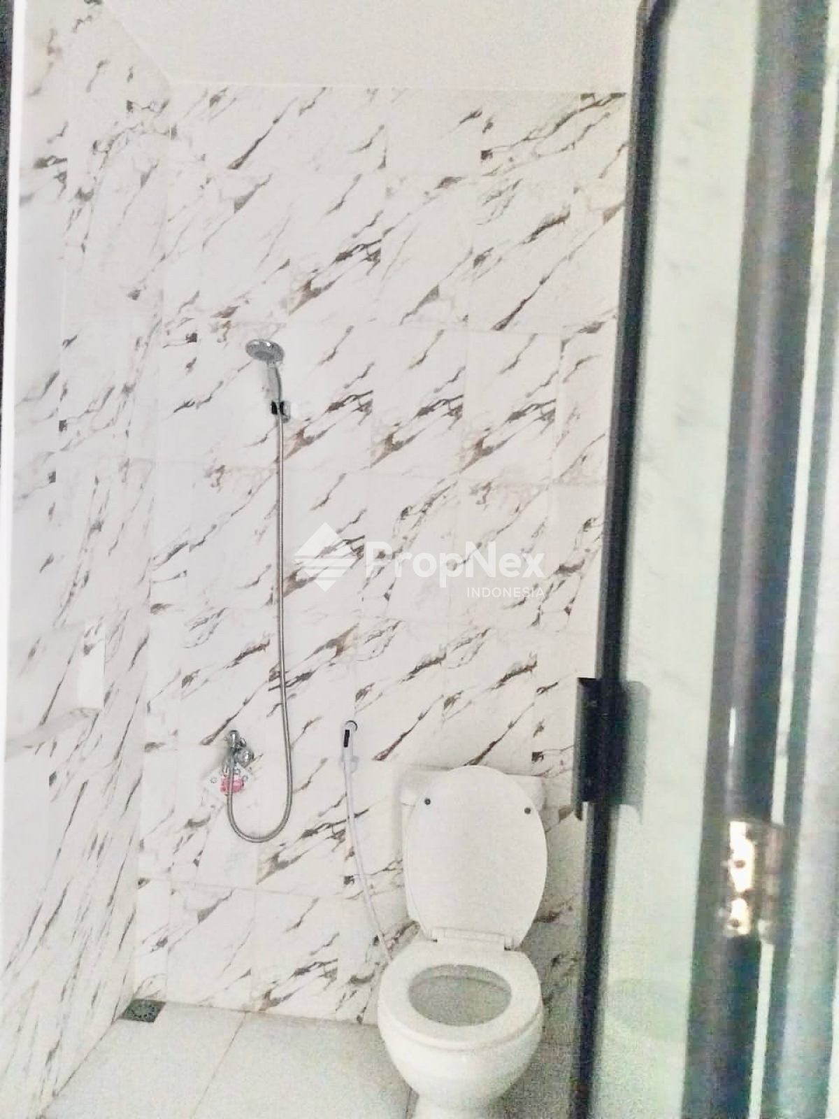 DIJUAL RUMAH TPR TAMAN PUSPA RAYA CITRALAND 3KT 2LT DEKAT PASAR MODERN — foto 7