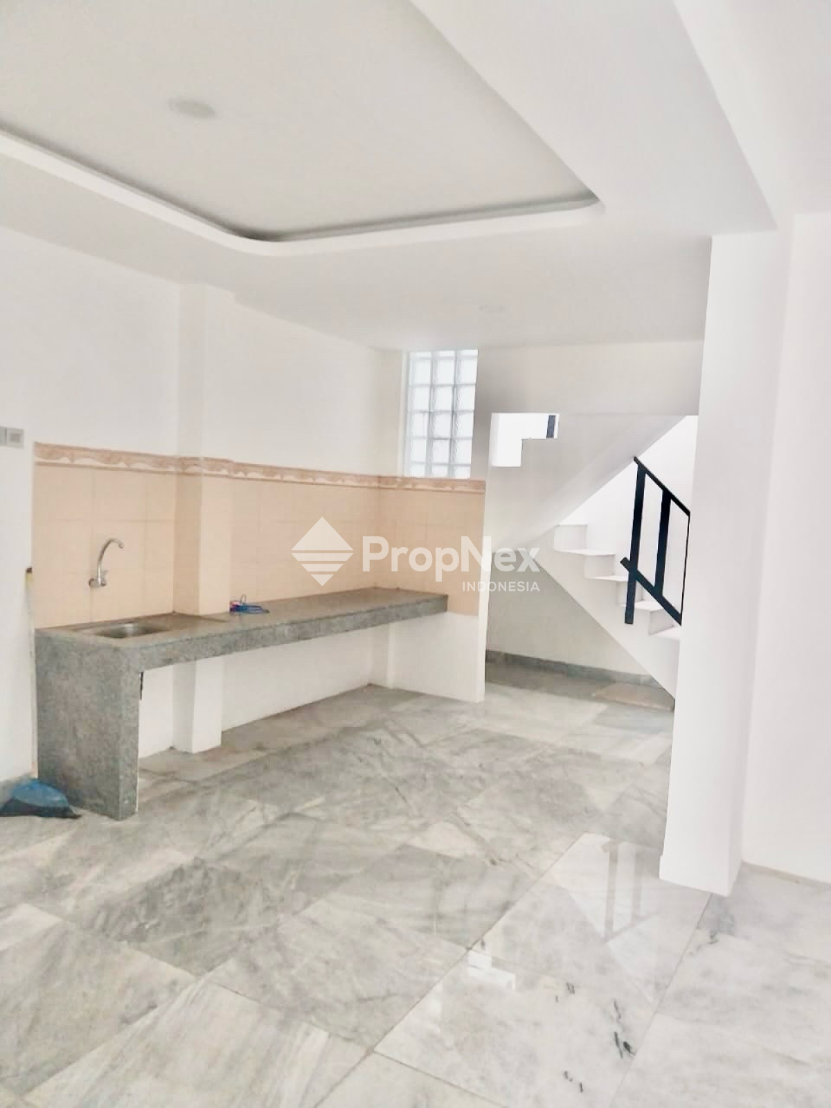DIJUAL RUMAH TPR TAMAN PUSPA RAYA CITRALAND 3KT 2LT DEKAT PASAR MODERN — foto 9
