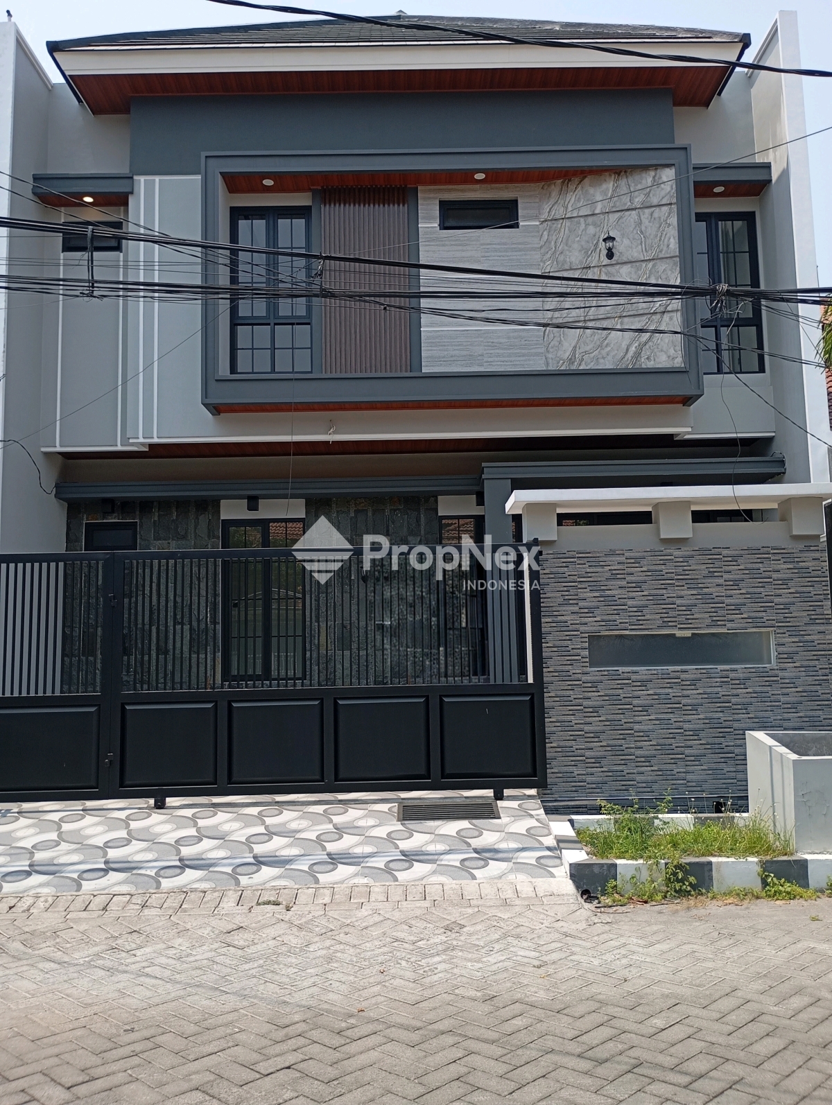 rumah manyar surabaya lebar 10