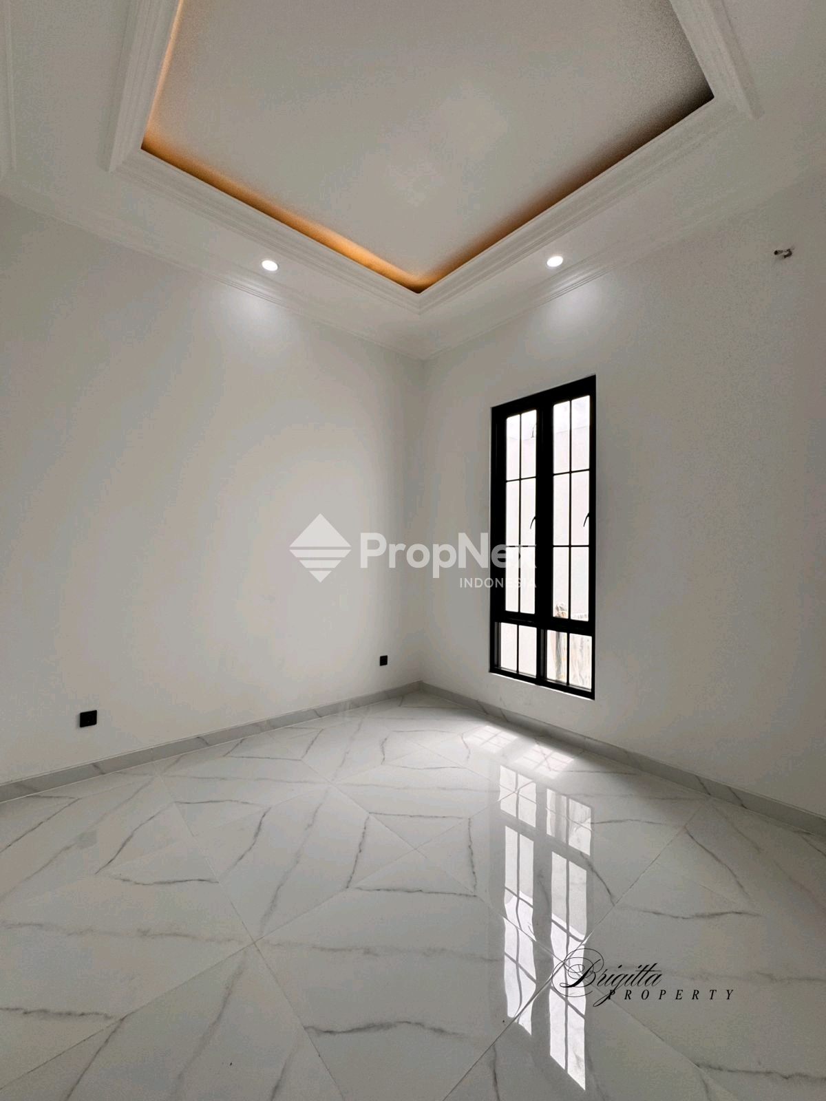 Rumah Baru 5 Kamar Babatan Pantai Surabaya Utara Strategis — foto 8