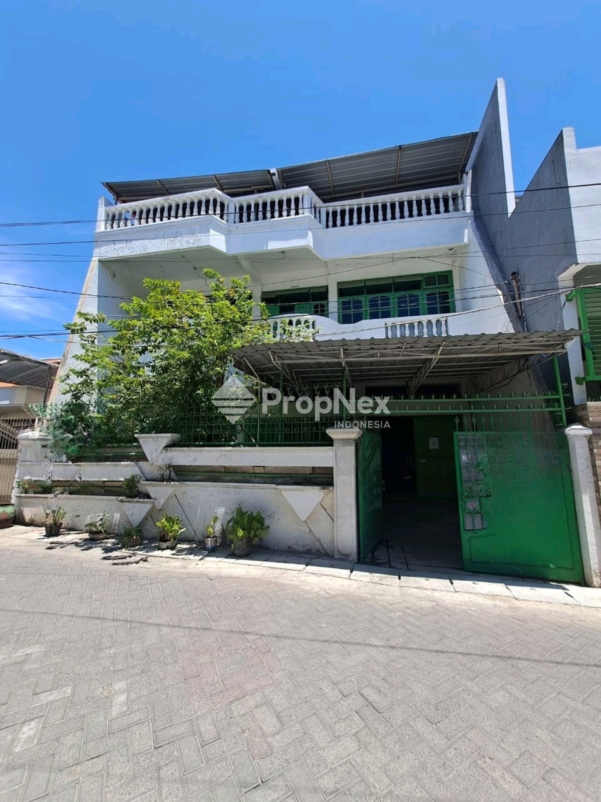 Jual Rumah Bronggalan Tambaksari Surabaya: 13 Kamar Furnished