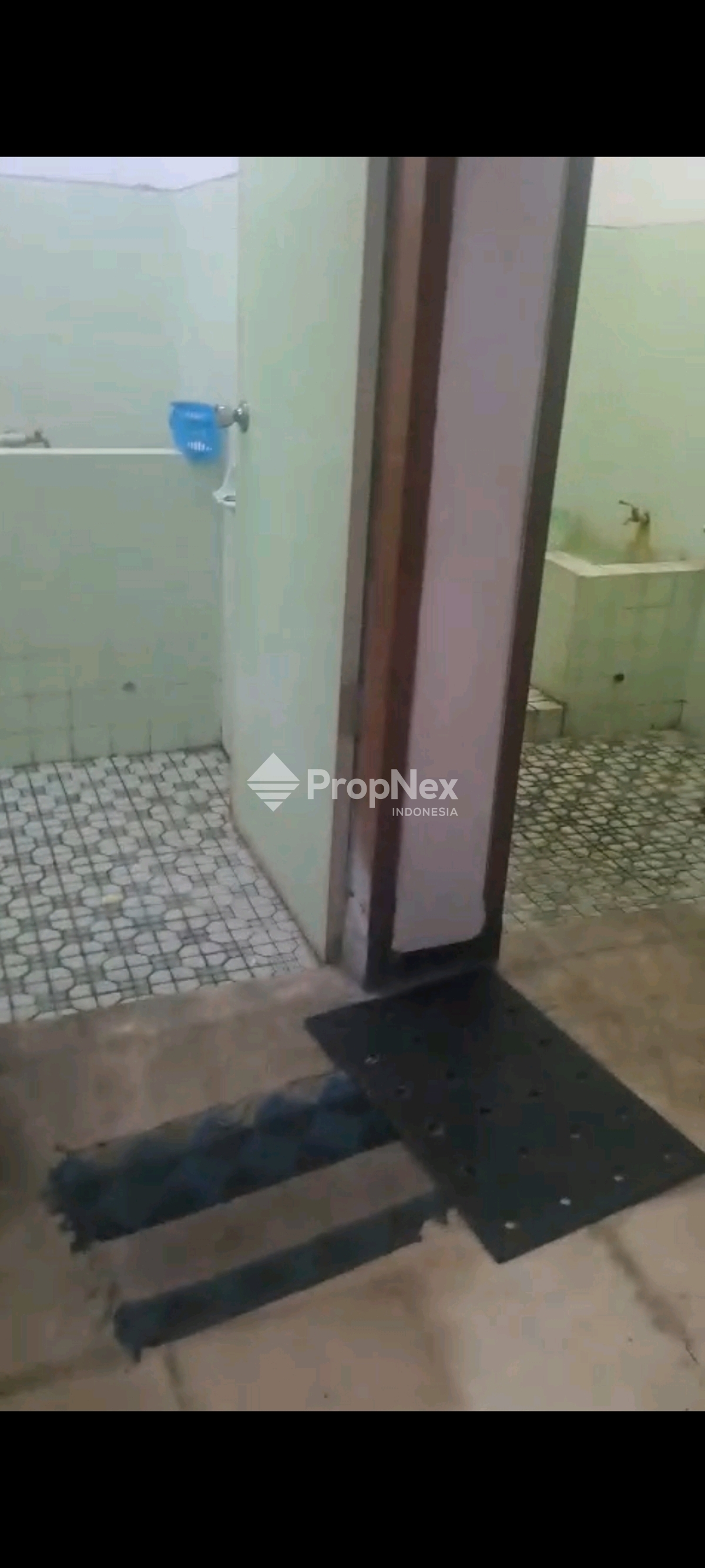 Jual Rumah Bronggalan Tambaksari Surabaya: 13 Kamar Furnished — foto 6