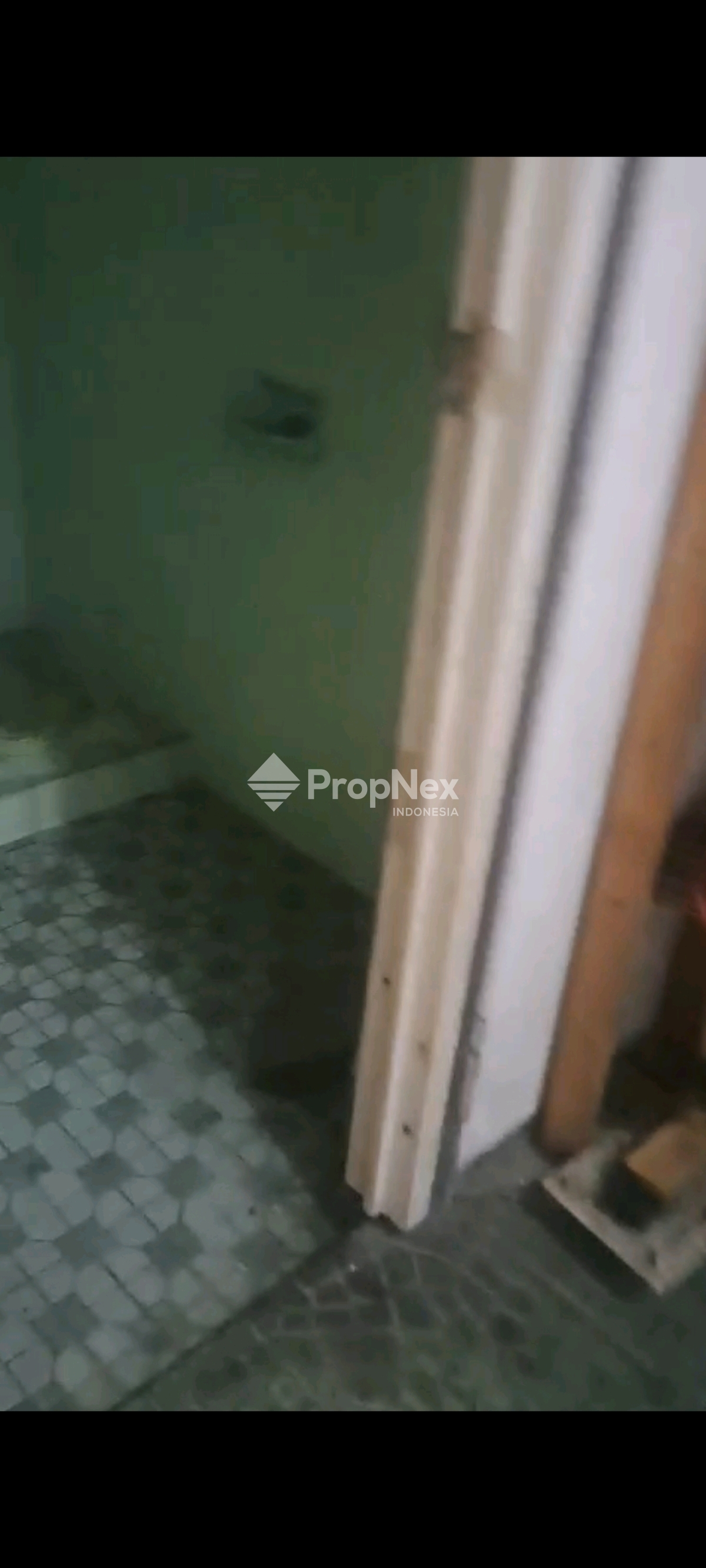 Jual Rumah Bronggalan Tambaksari Surabaya: 13 Kamar Furnished — foto 8