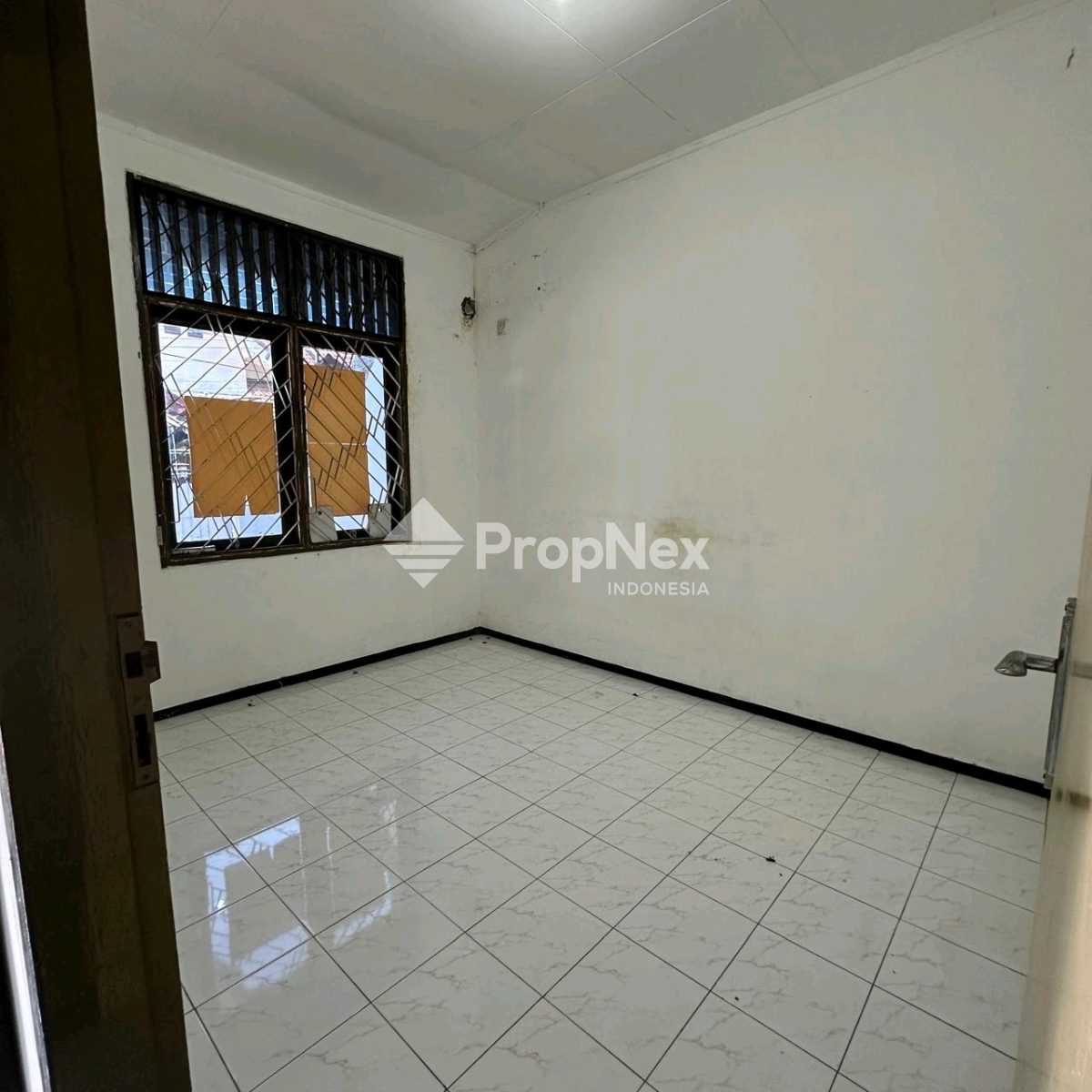 rumah sutorejo prima dkt mulyosari, pakuwon, babatan — foto 4