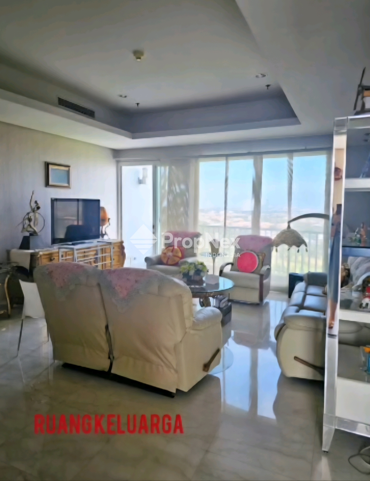 apartment the Adhiwangsa Golf residence mayjend sungkpno dekat  ptc — foto 3