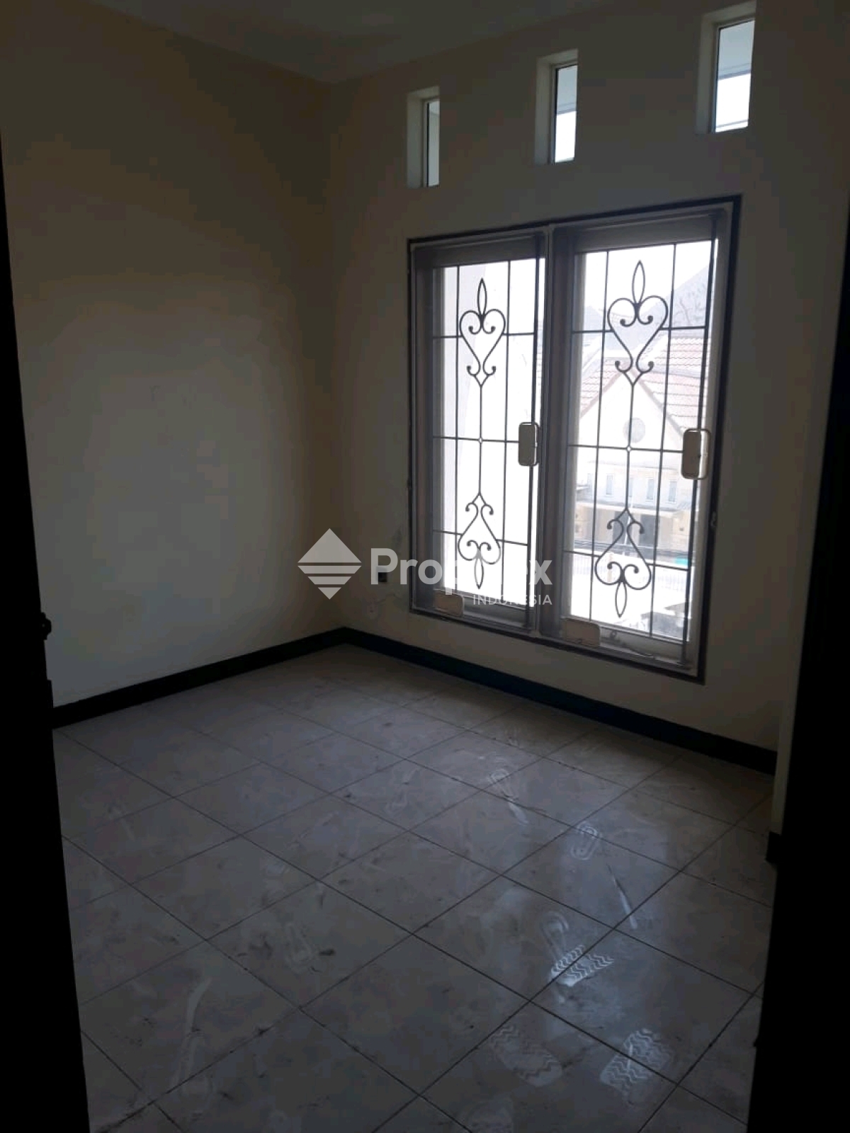 Rumah Mulyosari Strategis — foto 8