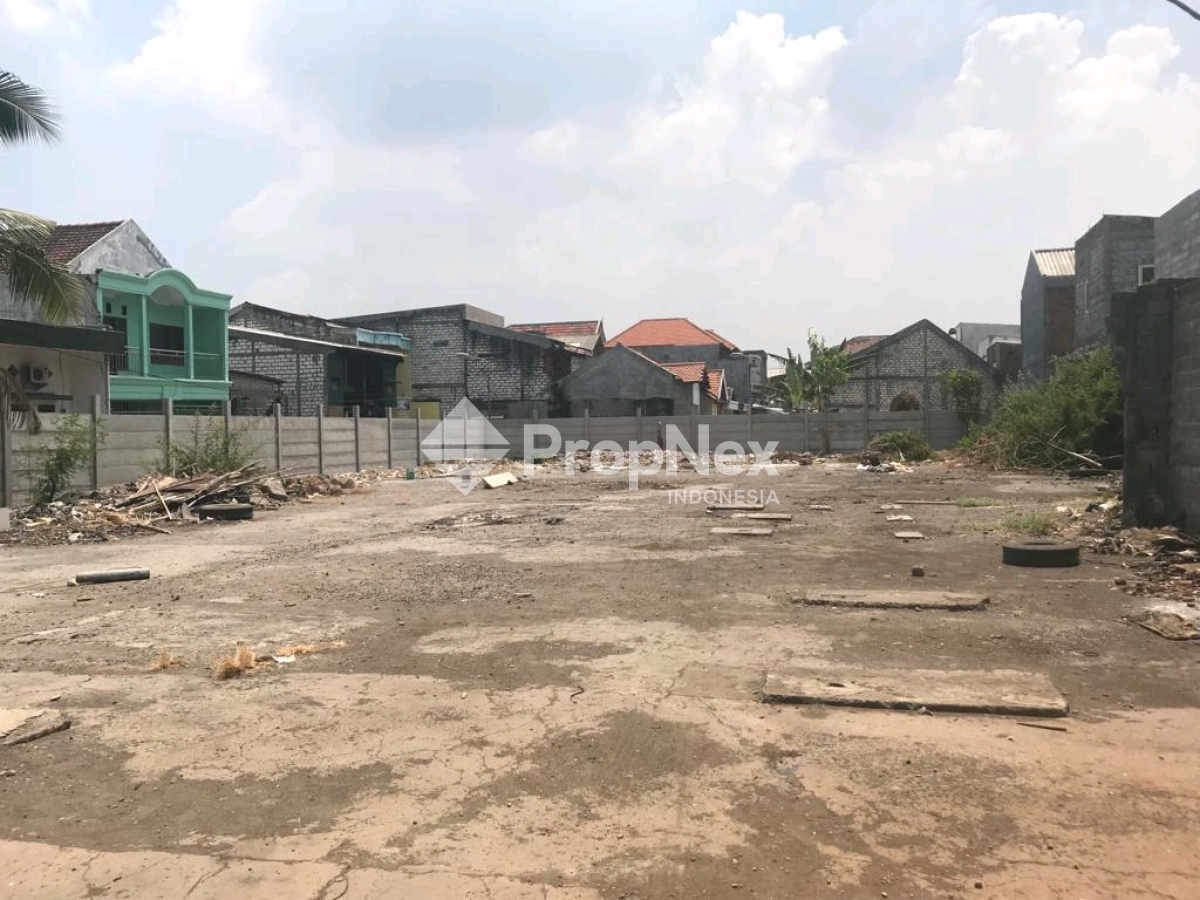 DISEWAKAN LAHAN DI RAYA SEMEMI