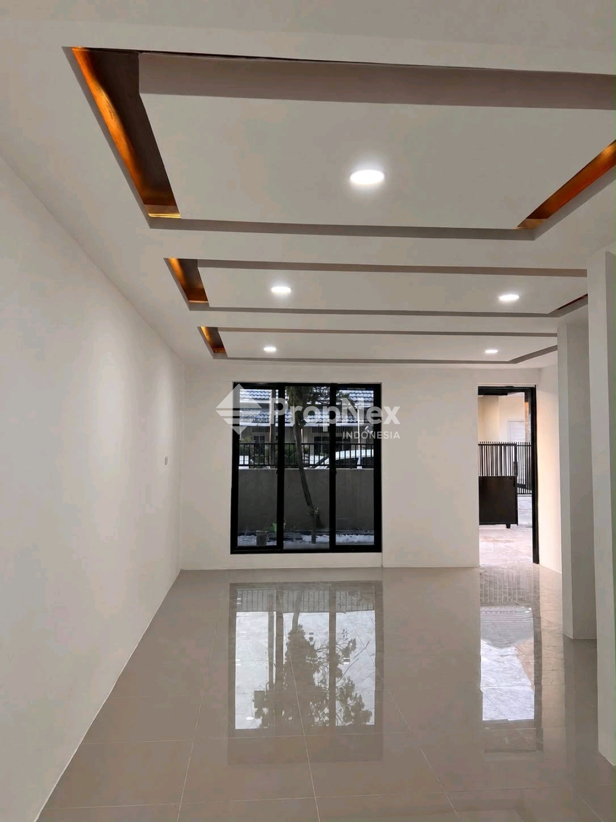 Rumah Nginden Intan Full Renovasi — foto 6