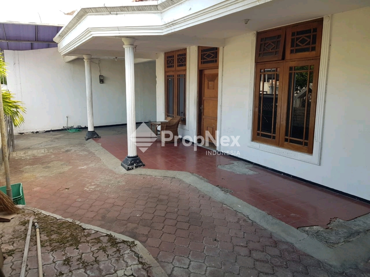 JUAL CEPAT RUMAH TENGAH KOTA CIPUNEGARA DKT ROKAN CILIWUNG KUTAI — foto 3