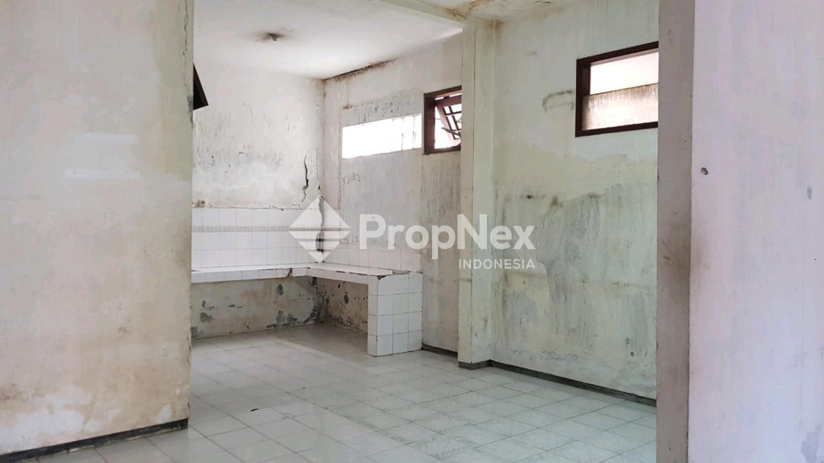JUAL CEPAT RUMAH TENGAH KOTA CIPUNEGARA DKT ROKAN CILIWUNG KUTAI — foto 7