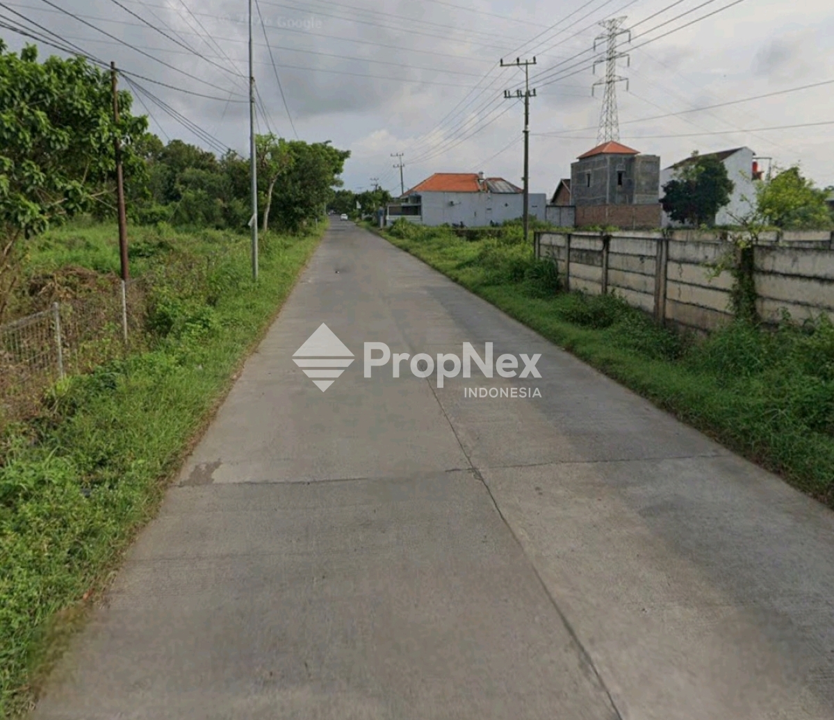 jalan raya Jolotundo Ngoro Mojokerto — foto 4
