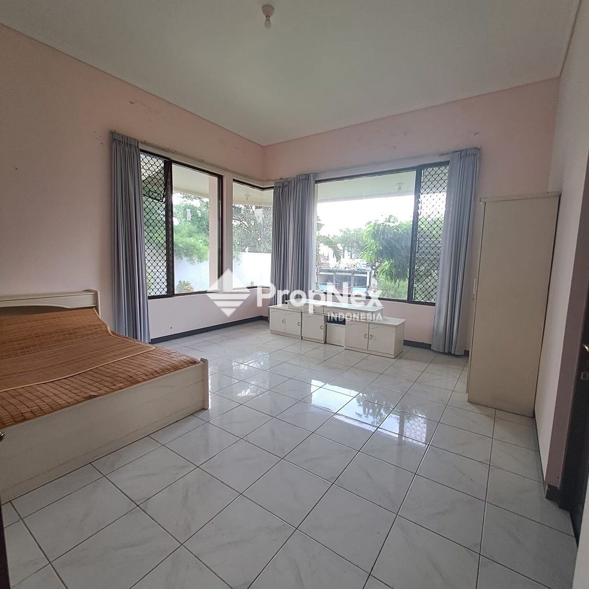 Dijual Villa Trawas dekat Royal Trawas Mojokerto — foto 4