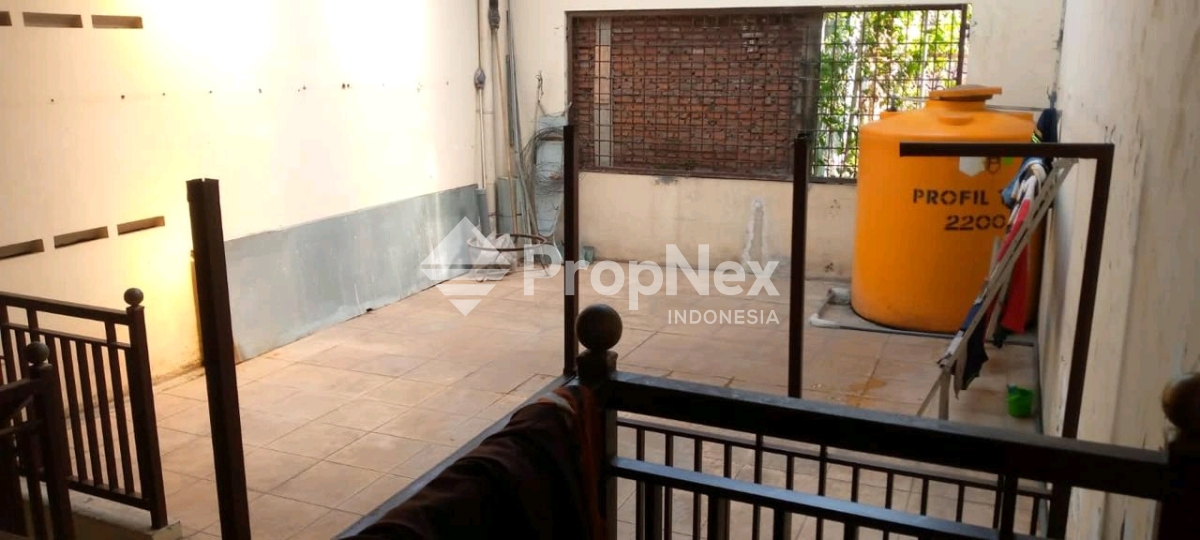 Rumah Jalan Raya Raden Intan Malang Arjosari Blimbing — foto 10