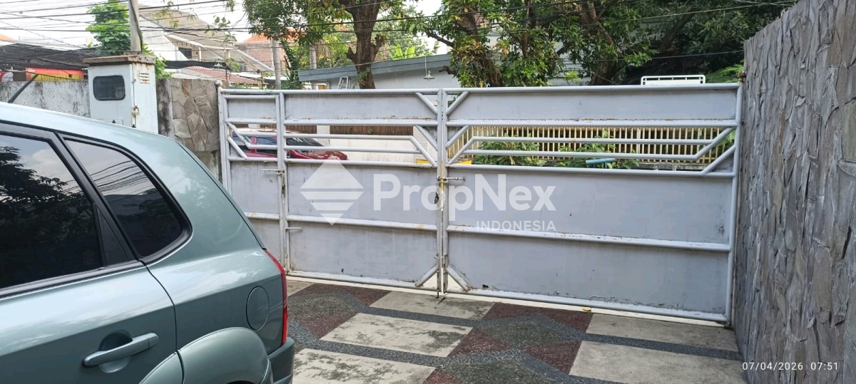 di jual rumah tengah kota jl kanwa — foto 2