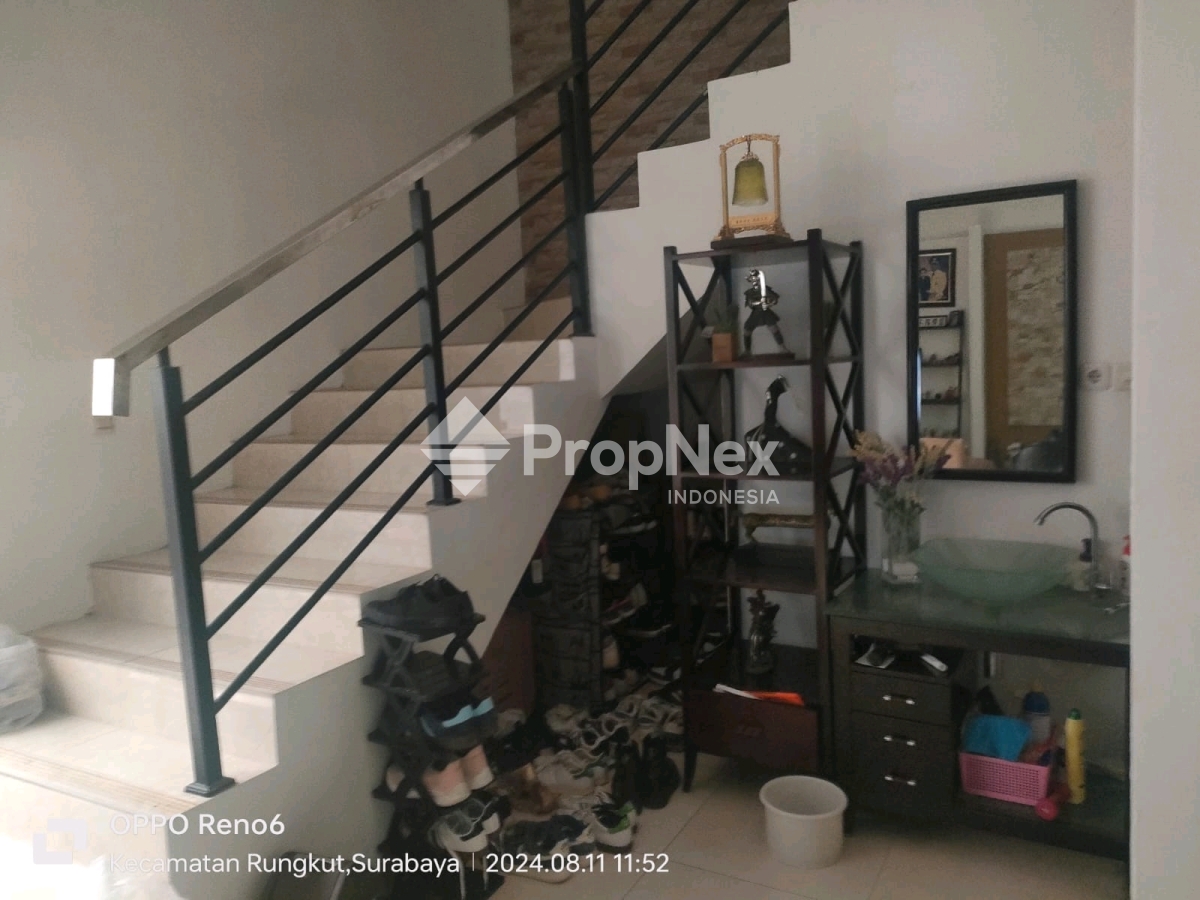 Dijual Rumah di Penjaringan Sari — foto 5
