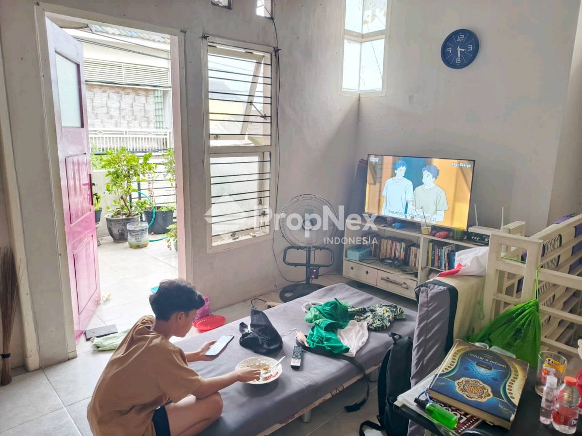 Dijual rumah desain arsitektur di buduran Sidoarjo — foto 3
