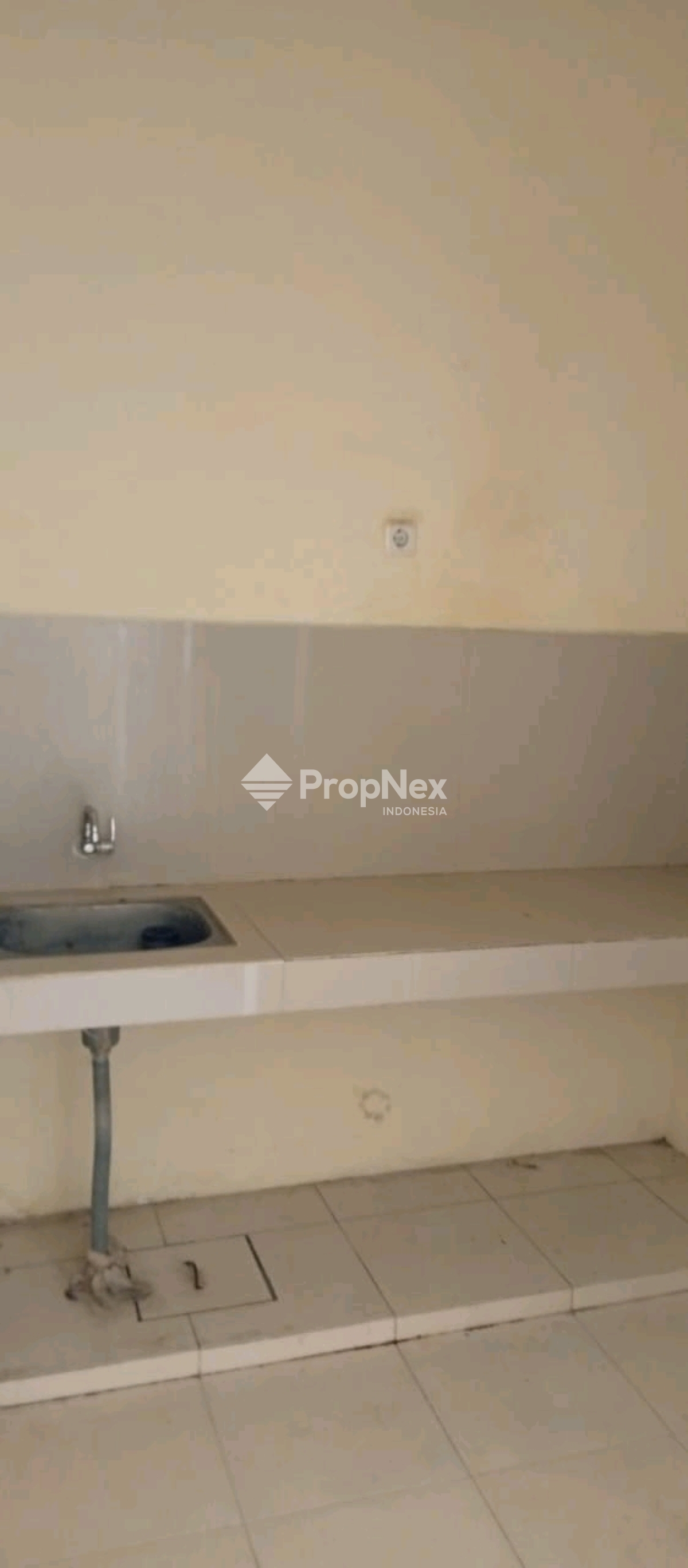 sewa rumah Puri Surya jaya Valencia gedangan — foto 2