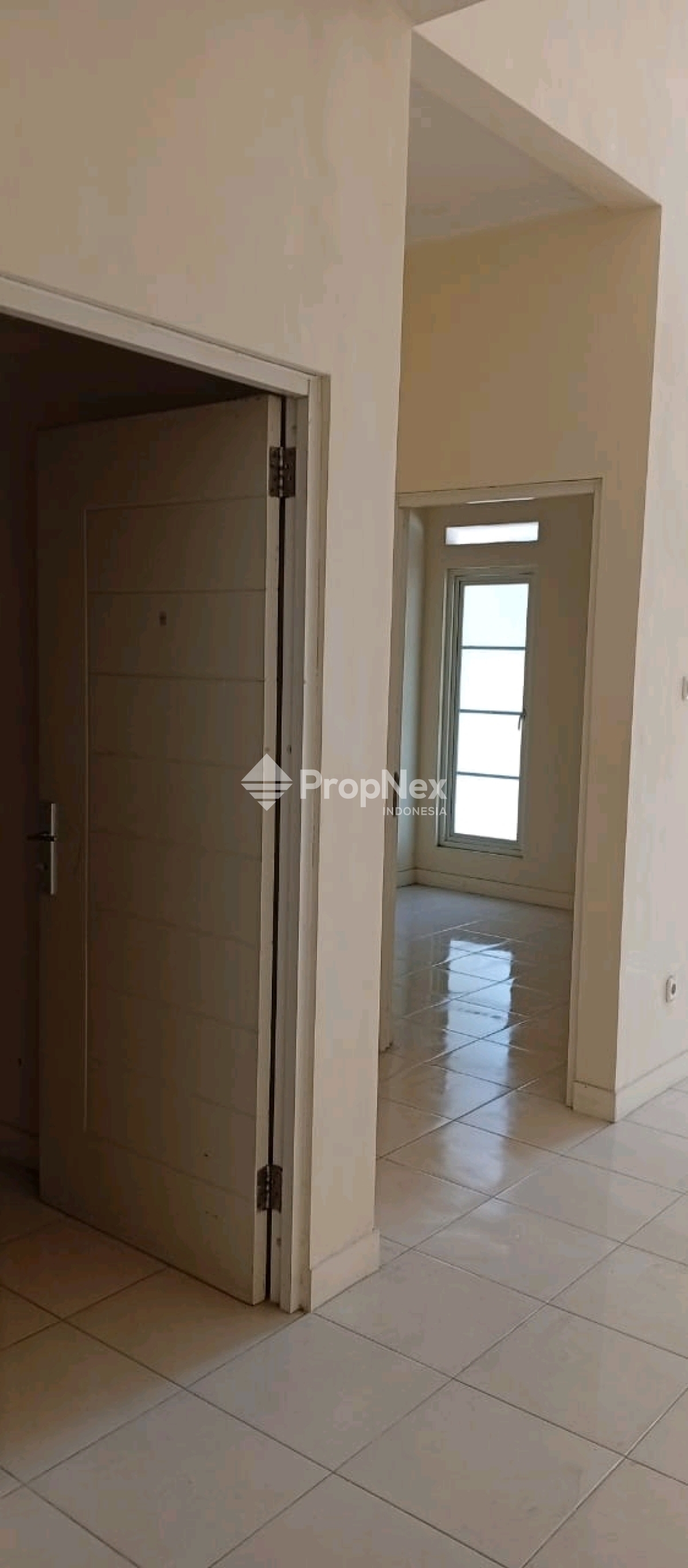 sewa rumah Puri Surya jaya Valencia gedangan — foto 6