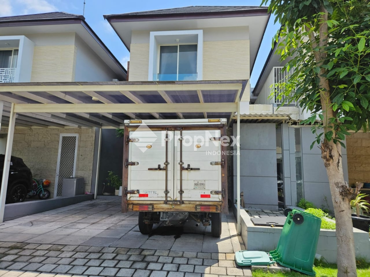 Rumah 2 Lantai Bagus SHM di Graha Natura Siap Huni